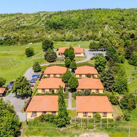 Golf Hotel Austerlitz Zewnętrze zdjęcie