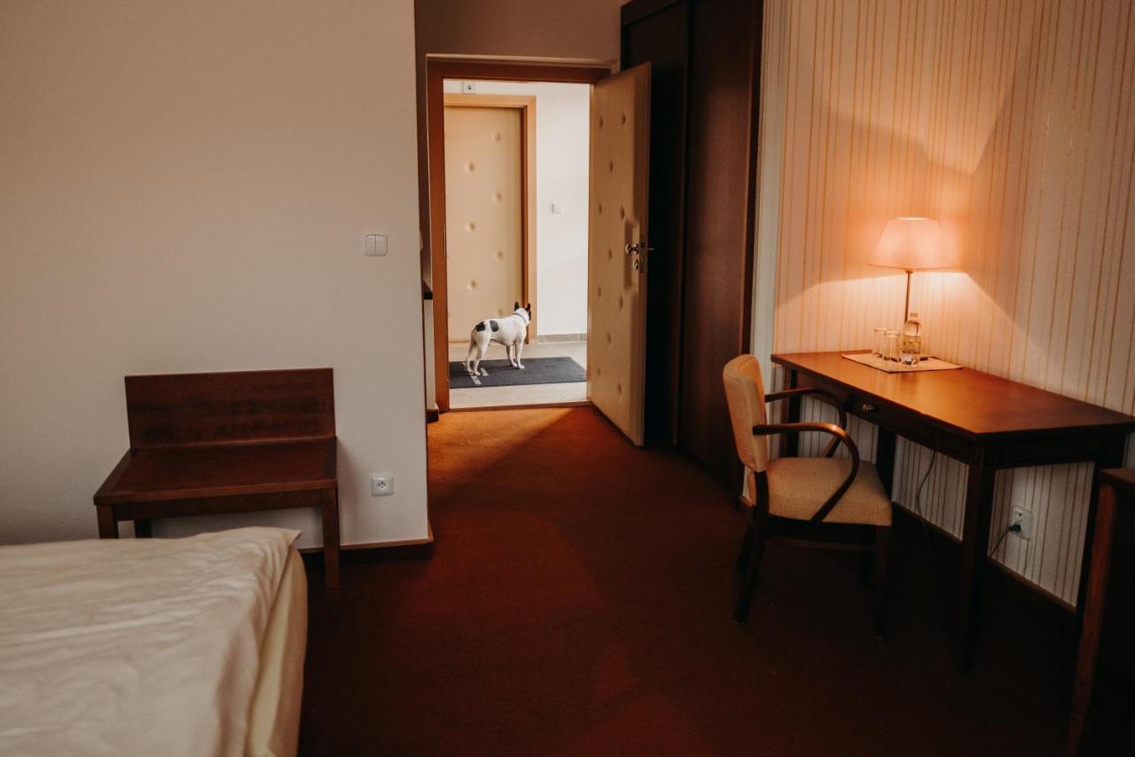 Golf Hotel Austerlitz Zewnętrze zdjęcie