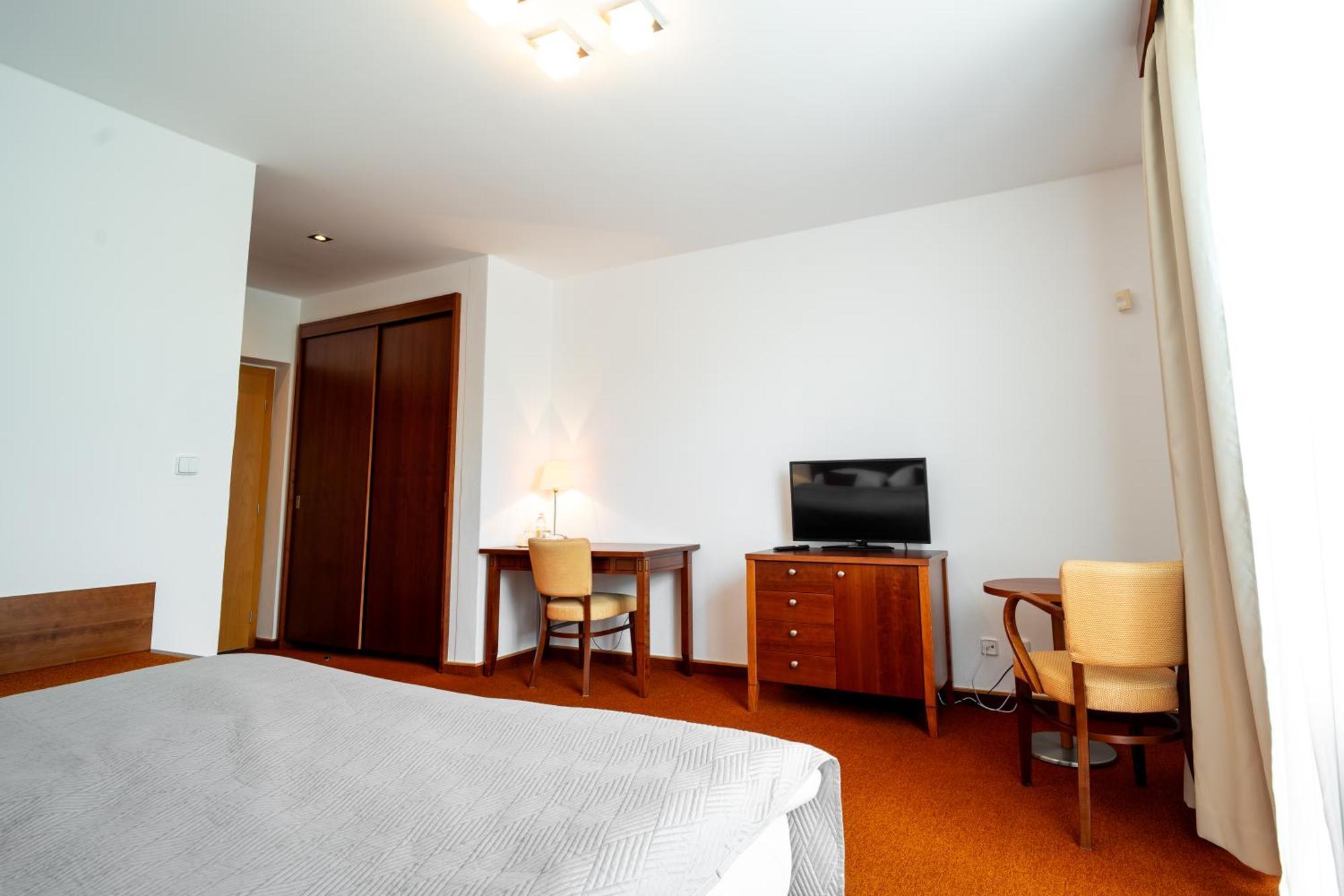 Golf Hotel Austerlitz Zewnętrze zdjęcie